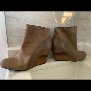Vince Camuto Booties